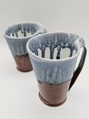 HANDCRAFTED | asymmetrical glazed pottery mug set